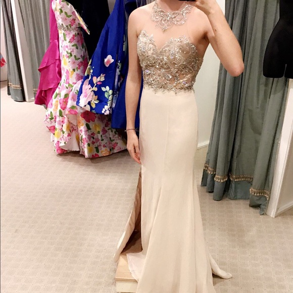 Champagne prom dress - Picture 2 of 5